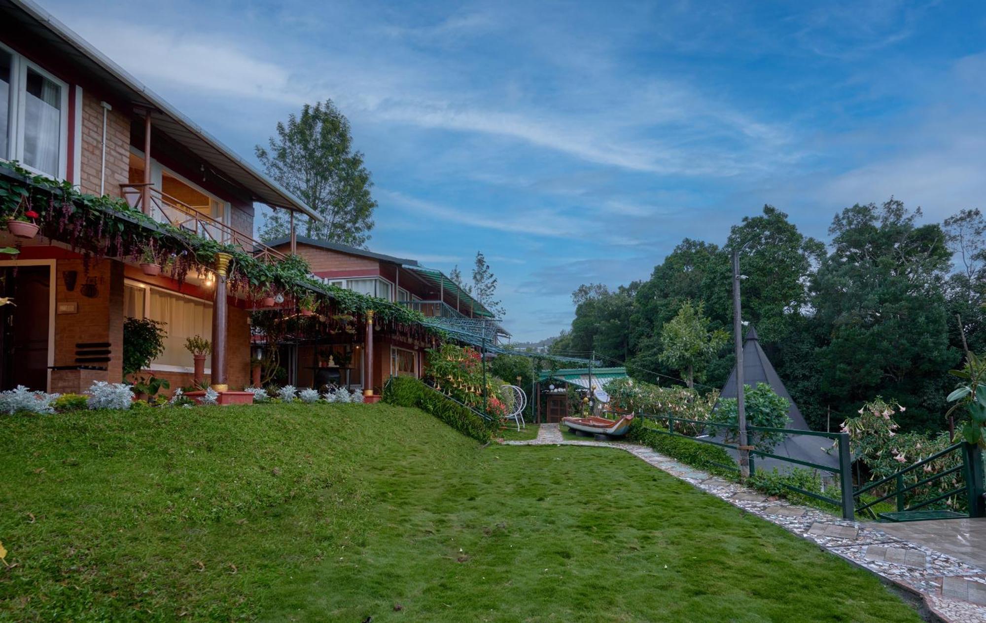 De Rock Jungle Living Resort كونور المظهر الخارجي الصورة