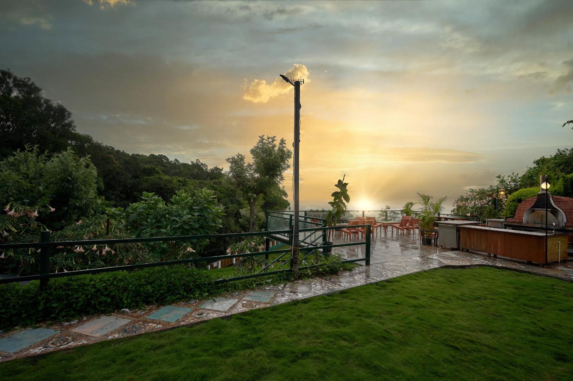 De Rock Jungle Living Resort كونور المظهر الخارجي الصورة